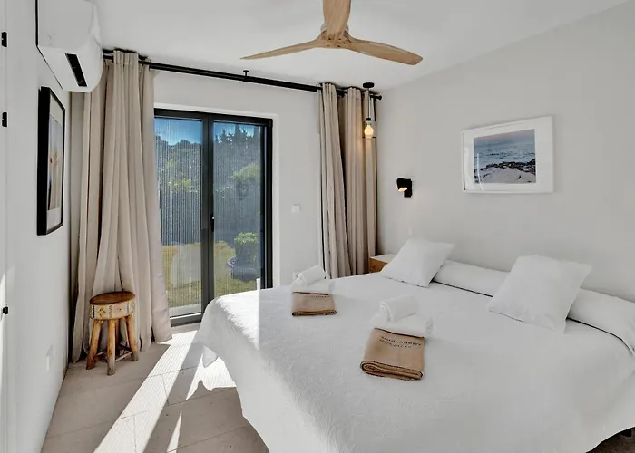 Jujube By Aguilarent *